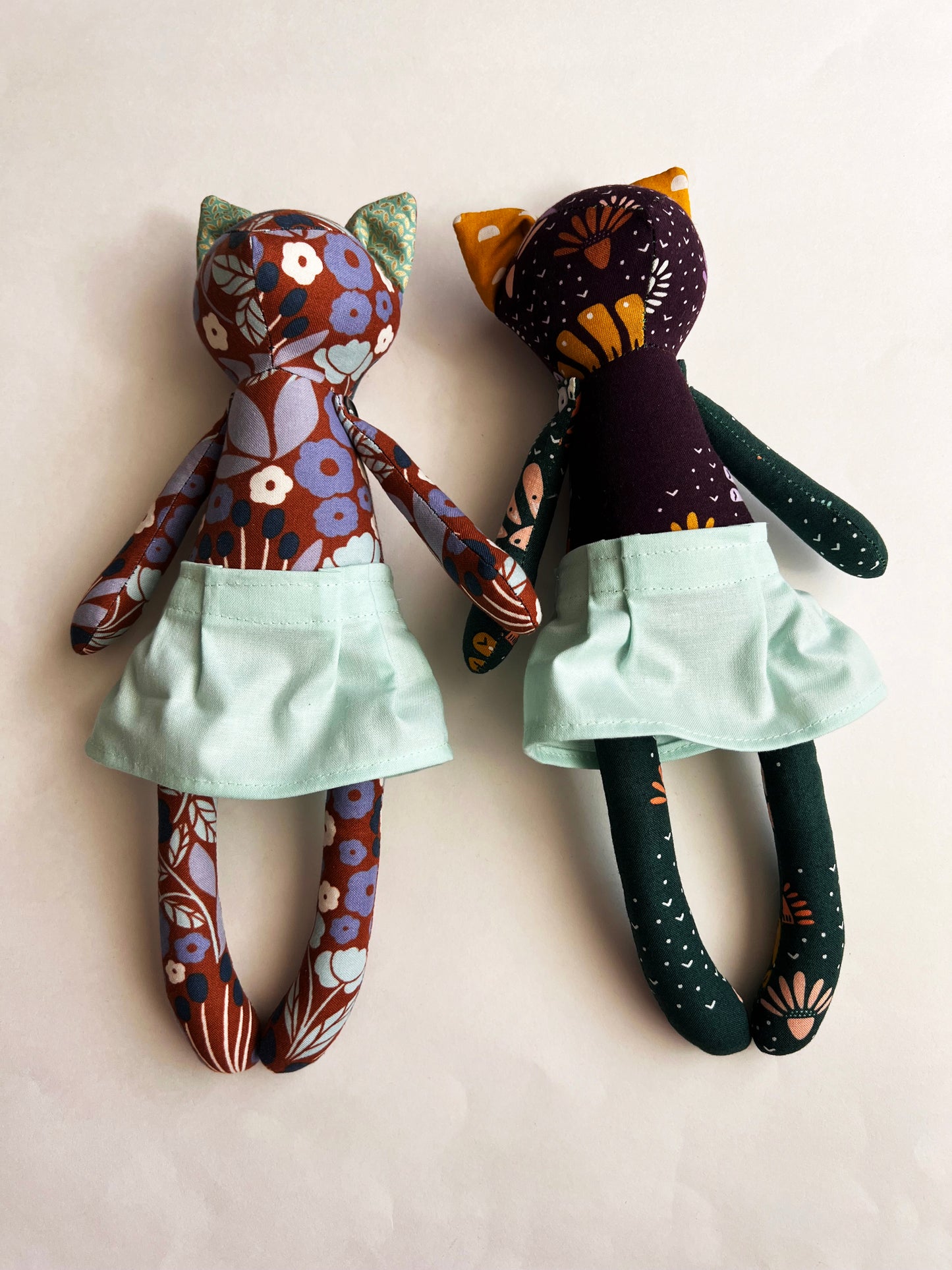 Kitty Cat Doll, Mini - Dark Floral